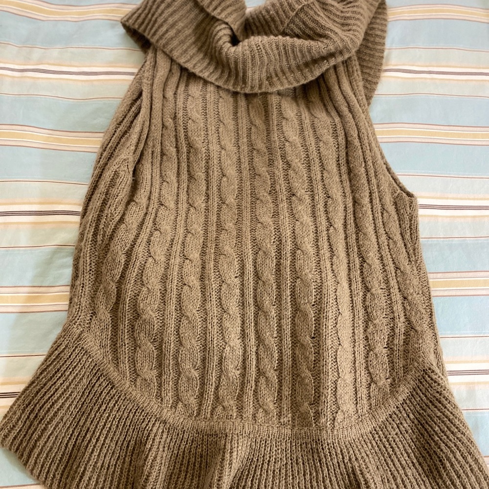 Open Ruffled Cardigan sweater - Picture 4 of 4